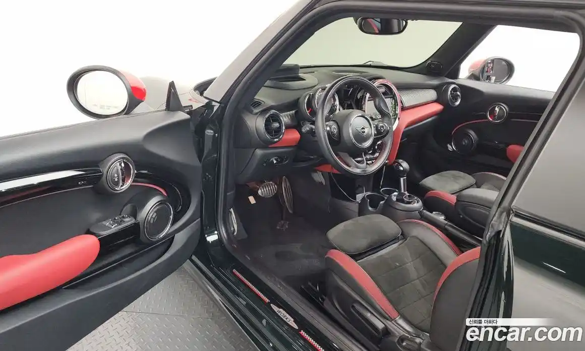 Mini Cooper 2019 2.0 гидро в Москве № 226640, фото 10