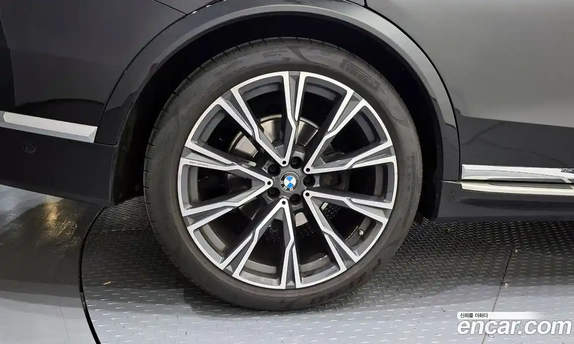 BMW X7 2019 3.0 гидро в Москве № 229093, фото 5