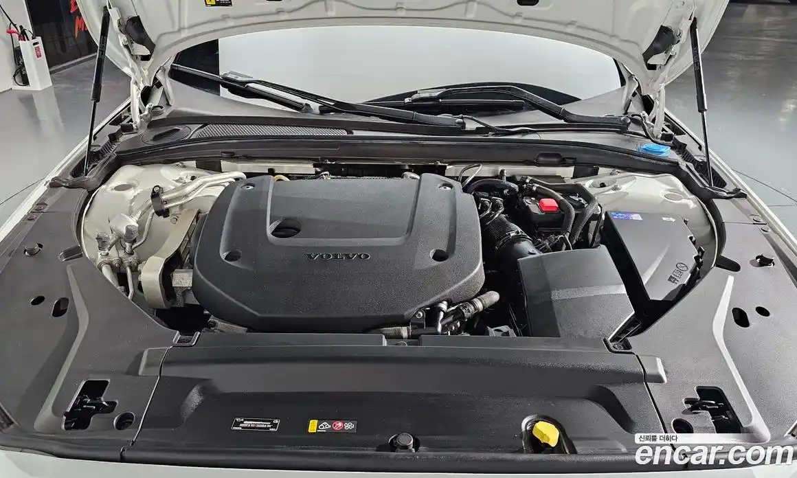 Volvo S90 2022 2.0 гидро в Москве № 230399, фото 6