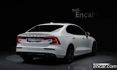 Volvo S60 2021 2.0 гидро в Москве № 230484, миниатюра 2