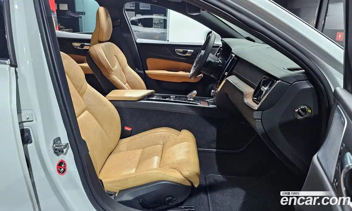 Volvo S60 2021 2.0 гидро в Москве № 230484, фото 10