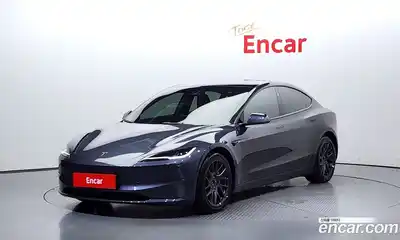 Tesla Model 3, 2024