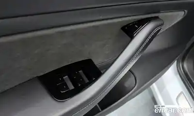 Tesla Model 3 2020 0.2 гидро в Москве № 231814, миниатюра 11