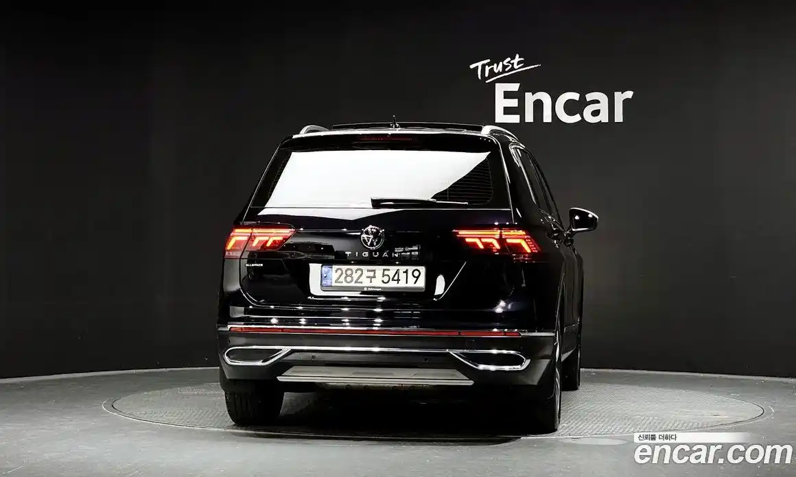 Volkswagen Tiguan 2022 2.0 гидро в Москве № 232099, фото 4
