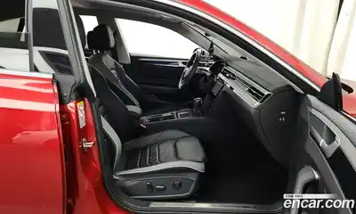 Volkswagen Arteon 2023 2.0 гидро в Москве № 232142, миниатюра 11