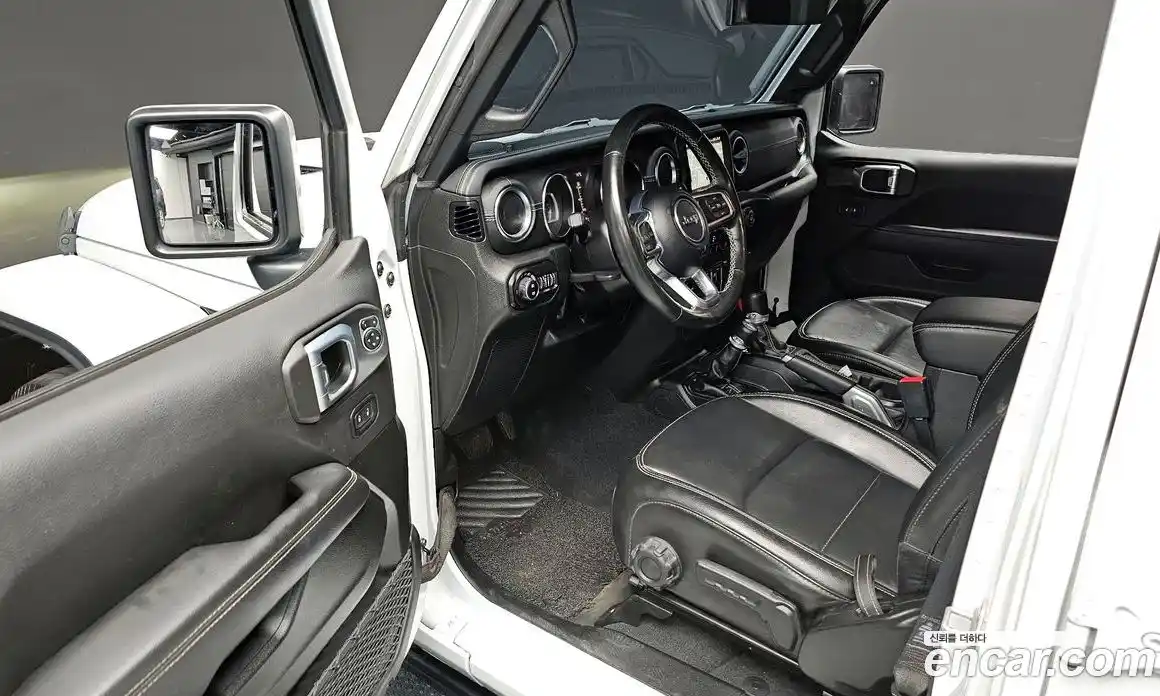 Jeep Wrangler 2022 2.0 гидро в Москве № 232456, фото 12