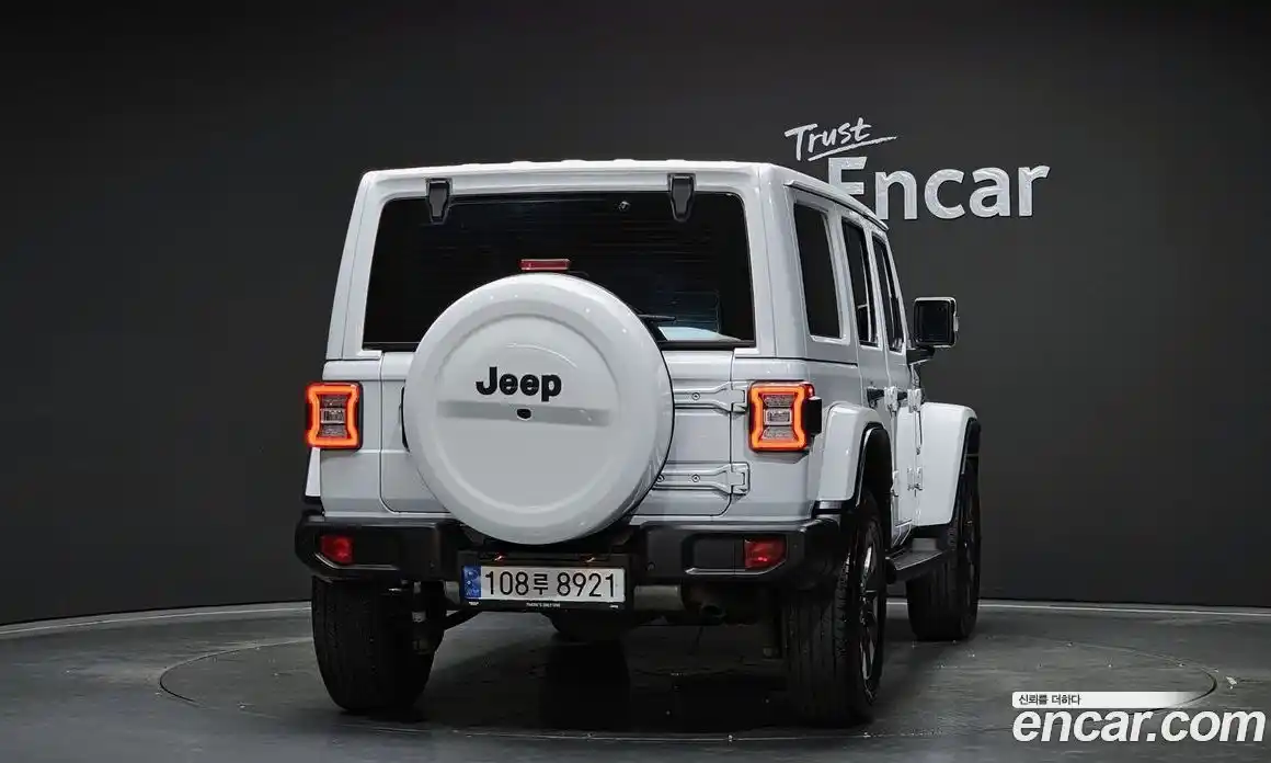 Jeep Wrangler 2022 2.0 гидро в Москве № 232456, фото 4