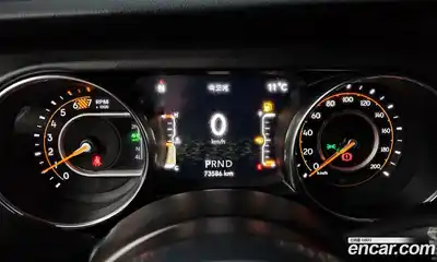 Jeep Wrangler 2022 2.0 гидро в Москве № 232456, миниатюра 8