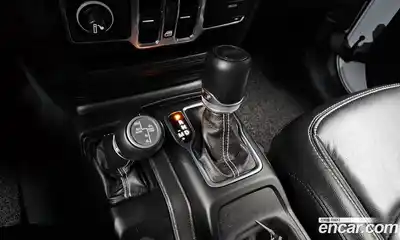 Jeep Wrangler 2022 2.0 гидро в Москве № 232456, миниатюра 9