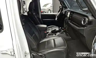 Jeep Wrangler 2022 2.0 гидро в Москве № 232456, миниатюра 10