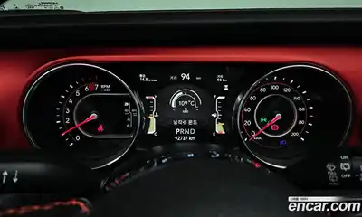 Jeep Wrangler 2020 2.0 гидро в Москве № 232625, миниатюра 8