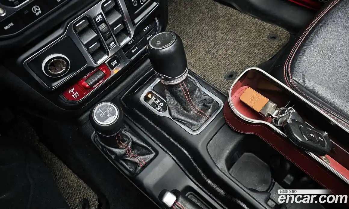 Jeep Wrangler 2020 2.0 гидро в Москве № 232625, фото 9