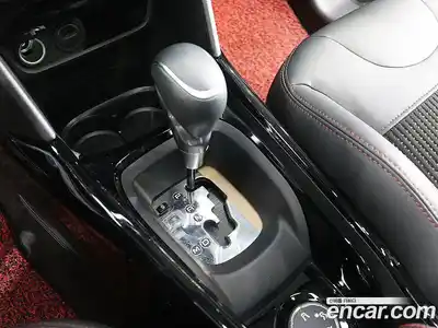 Peugeot 2008 2019 1.5 гидро в Москве № 236377, миниатюра 12