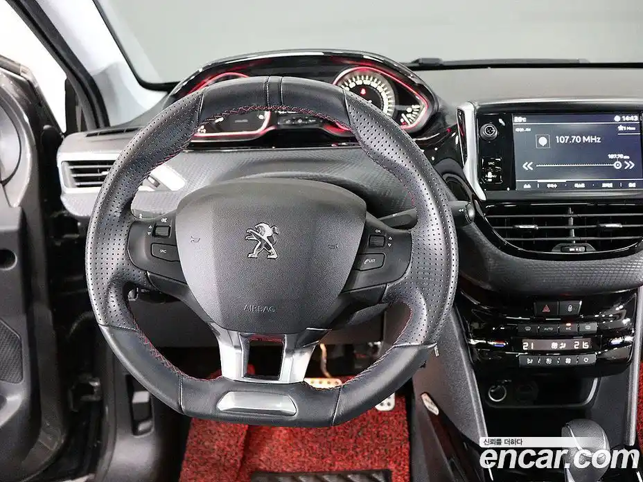 Peugeot 2008 2019 1.5 гидро в Москве № 236377, фото 6