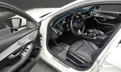 Mercedes-Benz C-Class 2018 2.0 гидро в Москве № 239652, миниатюра 12