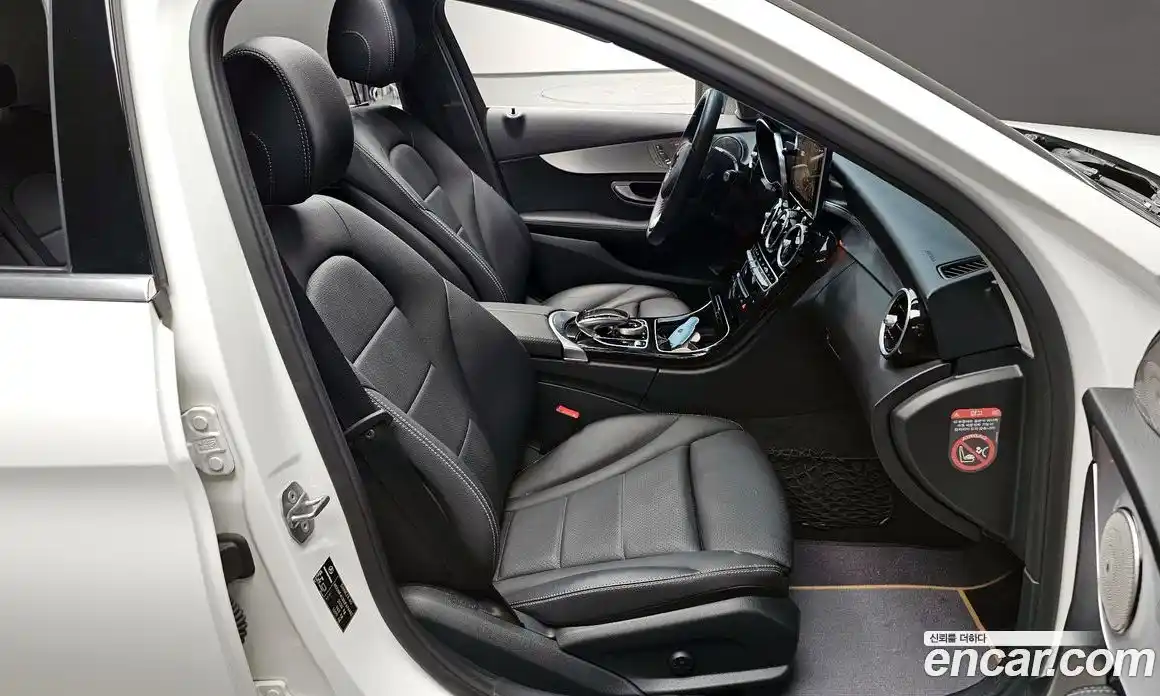 Mercedes-Benz C-Class 2018 2.0 гидро в Москве № 239652, фото 10