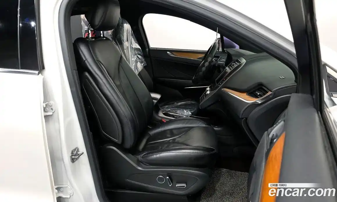 Lincoln MKC 2014 2.0 гидро в Москве № 255784, фото 11