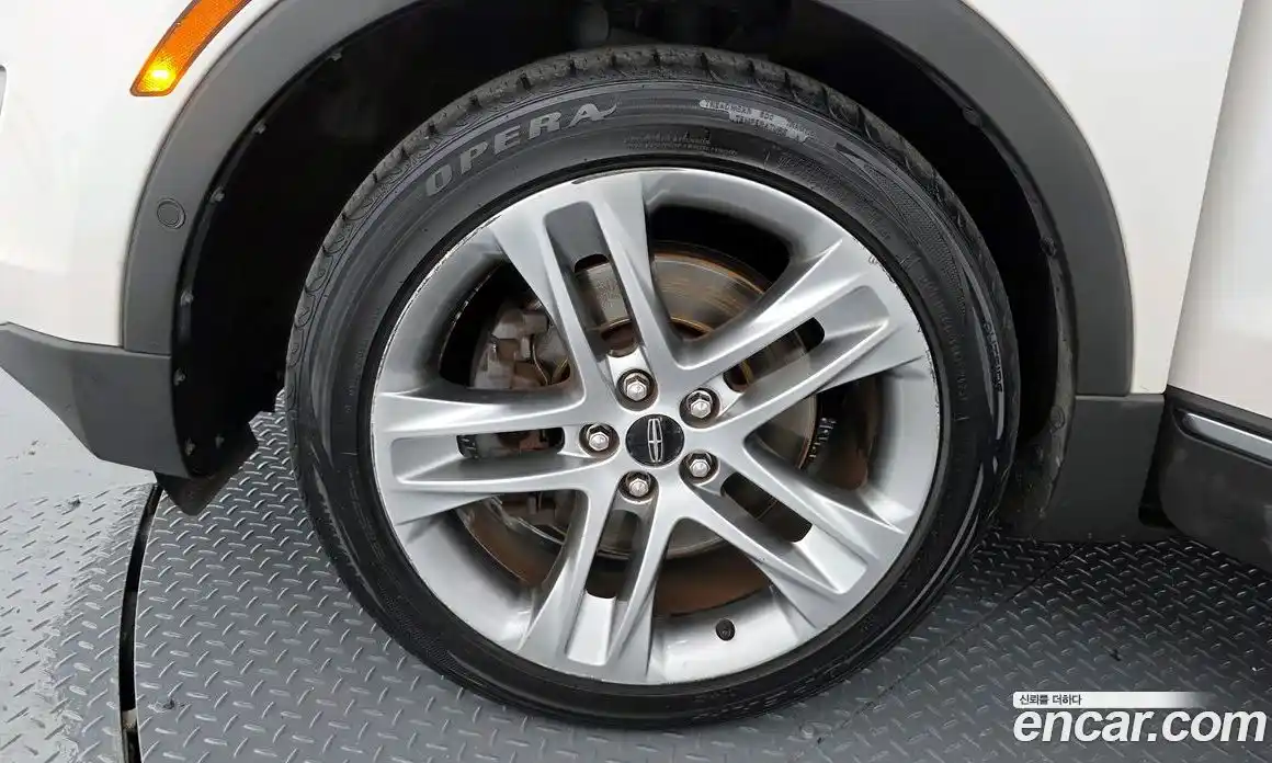 Lincoln MKC 2014 2.0 гидро в Москве № 255784, фото 5