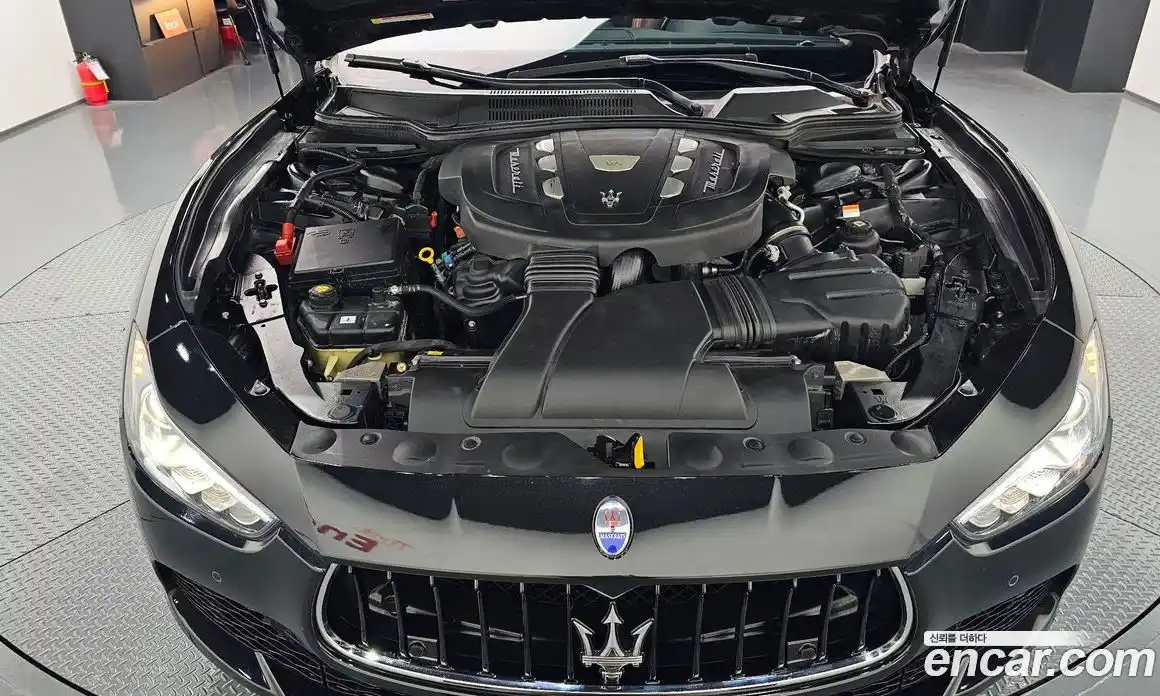 Maserati Ghibli 2014 3.0 гидро в Москве № 255901, фото 6