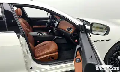 Maserati Ghibli 2019 3.0 гидро в Москве № 255920, миниатюра 11