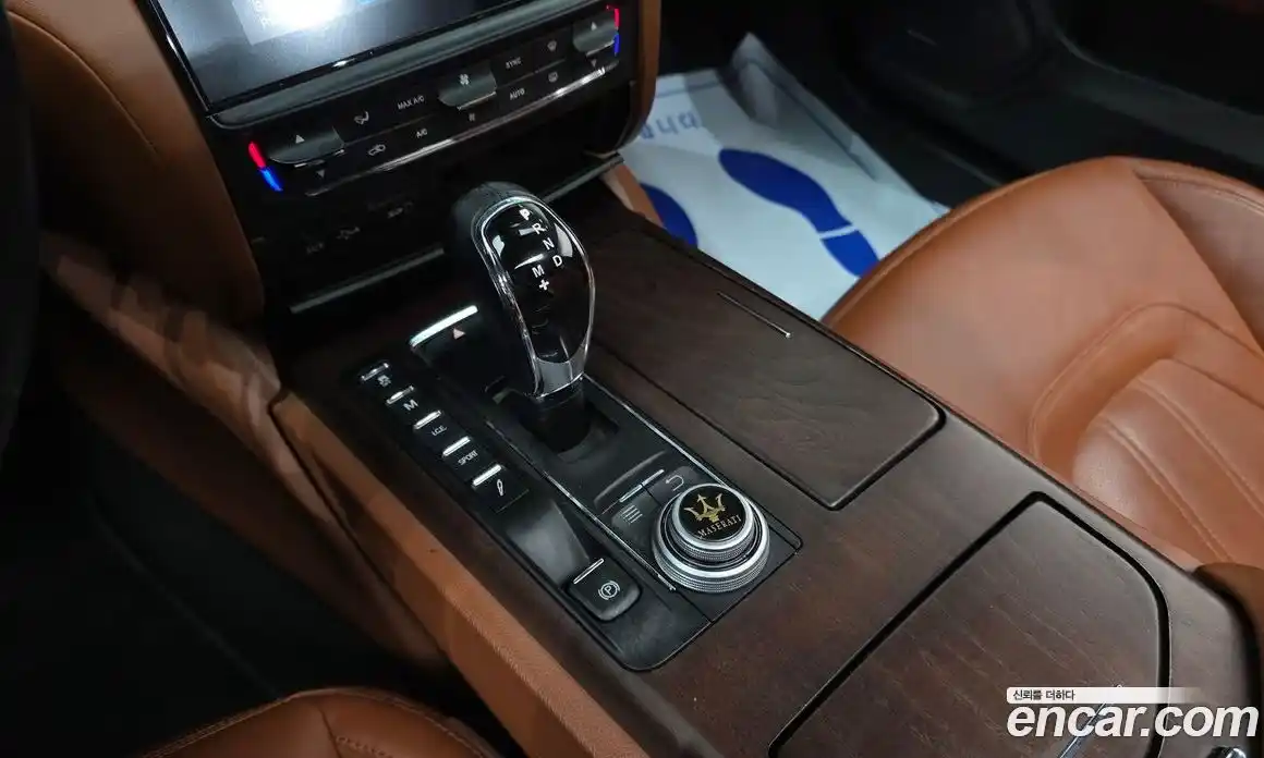 Maserati Quattroporte 2017 3.0 гидро в Москве № 255940, фото 9