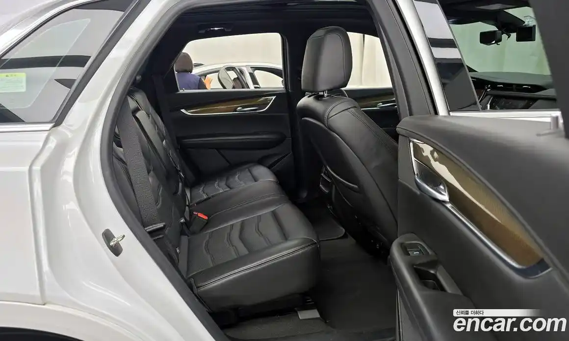 Cadillac XT5 2019 3.6 гидро в Москве № 256480, фото 12