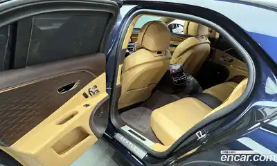 Bentley Flying Spur 2022 4.0 гидро в Москве № 256619, миниатюра 11