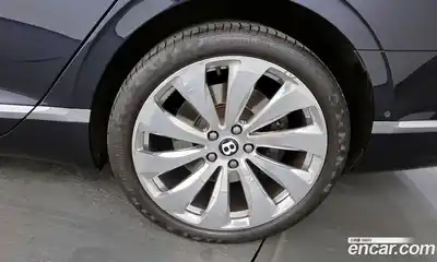 Bentley Flying Spur 2022 4.0 гидро в Москве № 256619, миниатюра 5