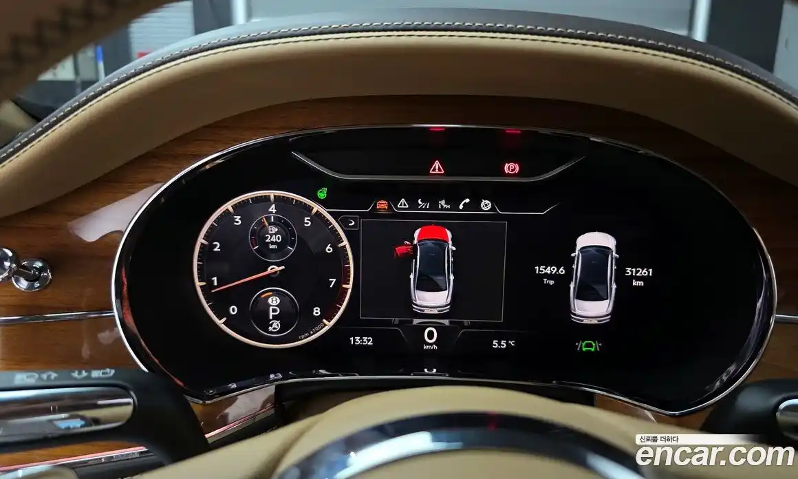 Bentley Flying Spur 2022 4.0 гидро в Москве № 256619, фото 8