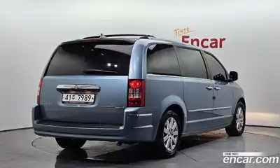Chrysler Grand Voyager 2009 3.8 гидро в Москве № 256759, миниатюра 2