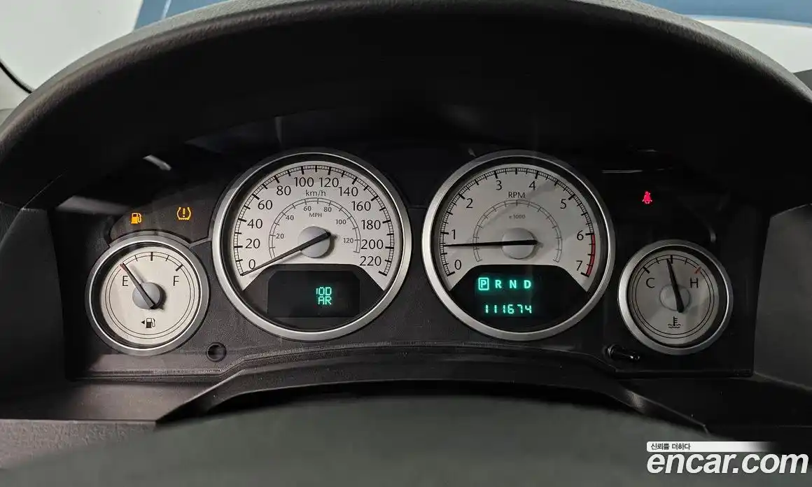 Chrysler Grand Voyager 2009 3.8 гидро в Москве № 256759, фото 8