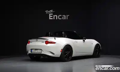 Mazda MX-5 2021 2.0 механика в Москве № 256933, миниатюра 2
