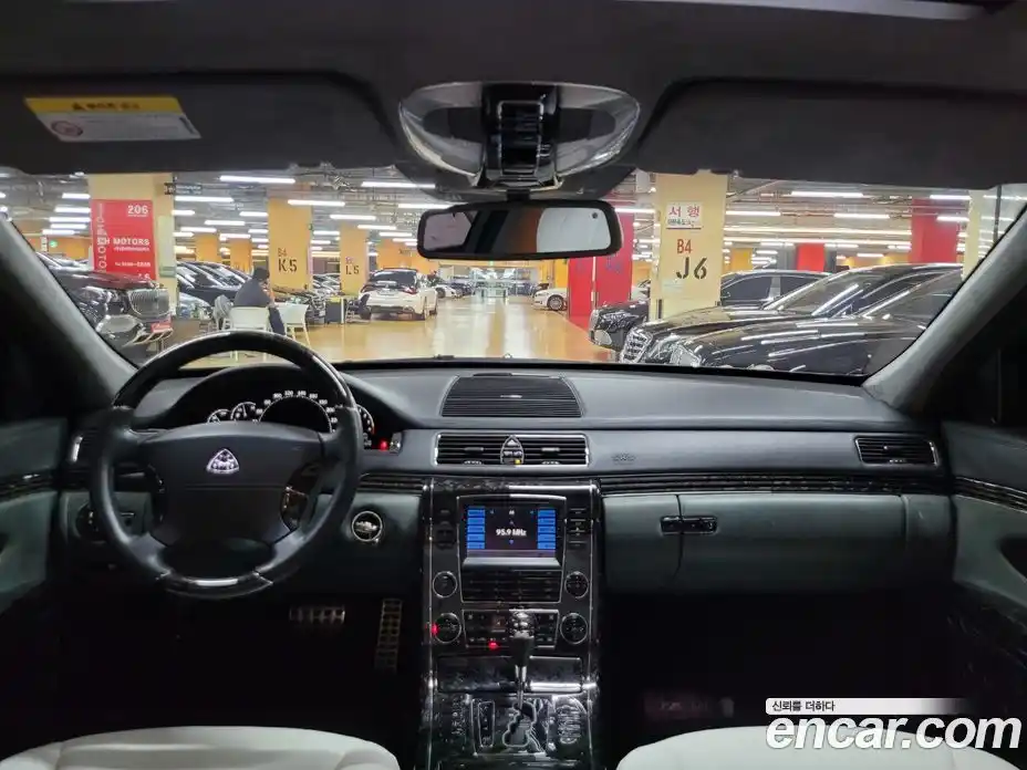 Maybach 57 2011 5.5 гидро в Москве № 256941, фото 7