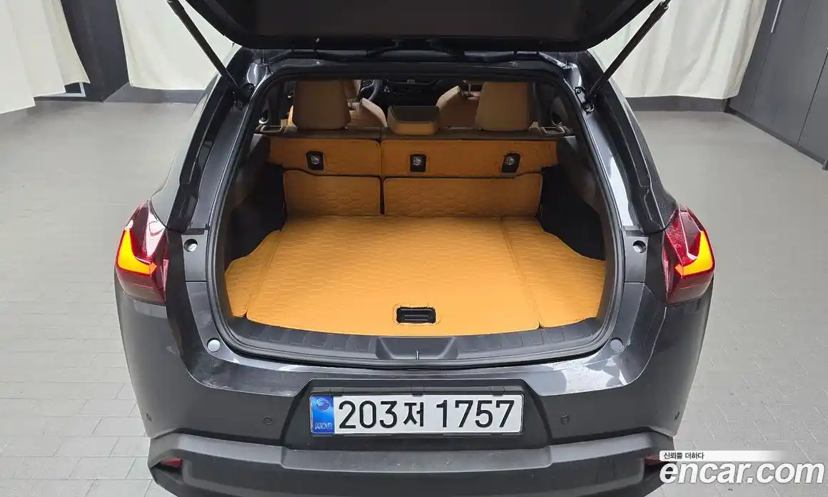 Lexus UX 2025 2.0 гидро в Москве № 275285, фото 20