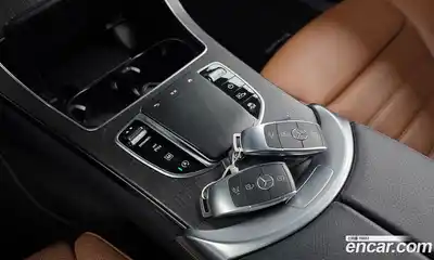 Mercedes-Benz GLC-Class 2022 2.0 гидро в Москве № 287413, миниатюра 9
