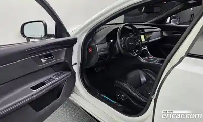 Jaguar XF 2017 3.0 гидро в Москве № 304950, миниатюра 10