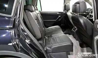 Volkswagen Tiguan 2022 2.0 гидро в Москве № 317697, миниатюра 12