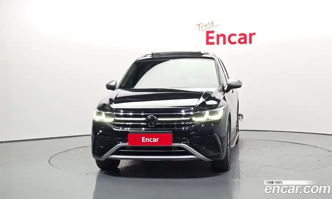 Volkswagen Tiguan 2022 2.0 гидро в Москве № 317697, фото 3