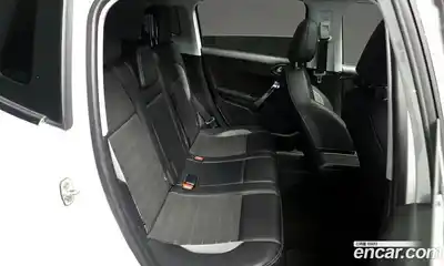 Peugeot 2008 2015 1.6 гидро в Москве № 320603, миниатюра 12