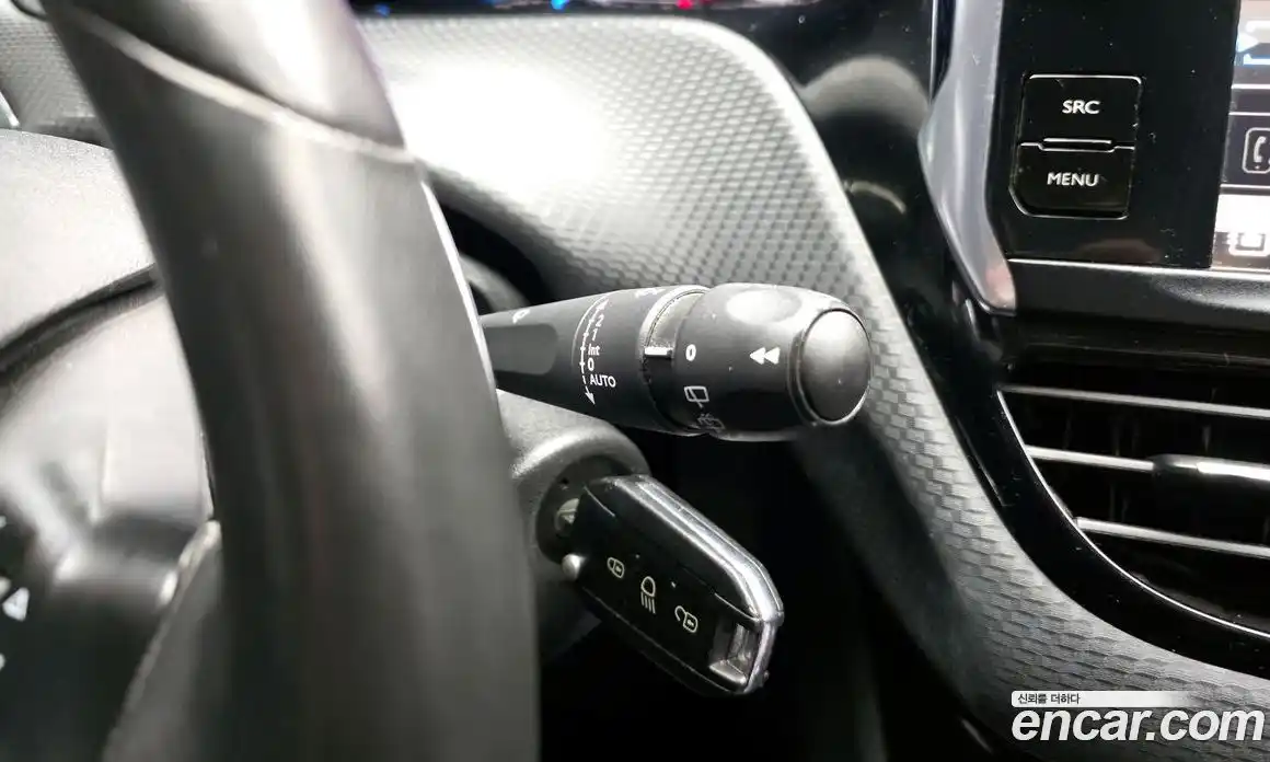 Peugeot 2008 2015 1.6 гидро в Москве № 320603, фото 19