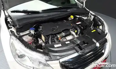 Peugeot 2008 2015 1.6 гидро в Москве № 320603, миниатюра 6