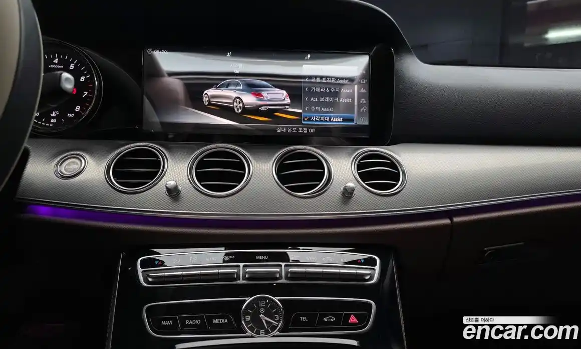 Mercedes-Benz E-Class 2018 2.0 гидро в Москве № 322303, фото 13