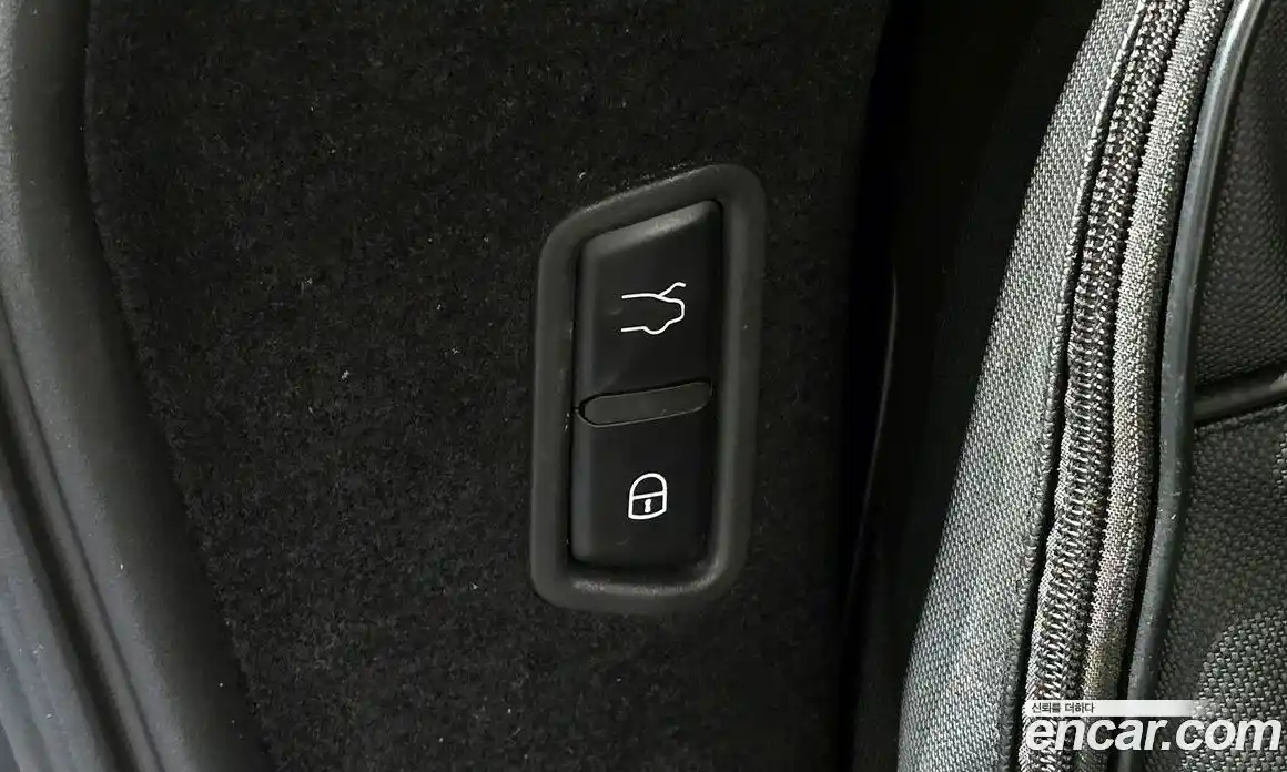 Maserati Levante 2021 3.0 гидро в Москве № 331060, фото 20