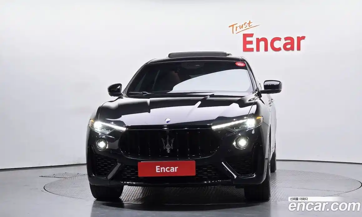 Maserati Levante 2021 3.0 гидро в Москве № 331060, фото 3