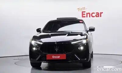 Maserati Levante 2021 3.0 гидро в Москве № 331060, миниатюра 3