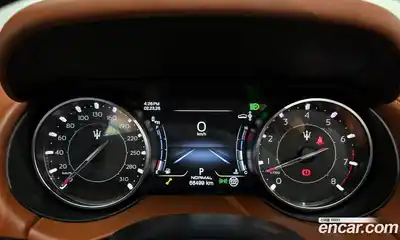Maserati Levante 2021 3.0 гидро в Москве № 331060, миниатюра 8