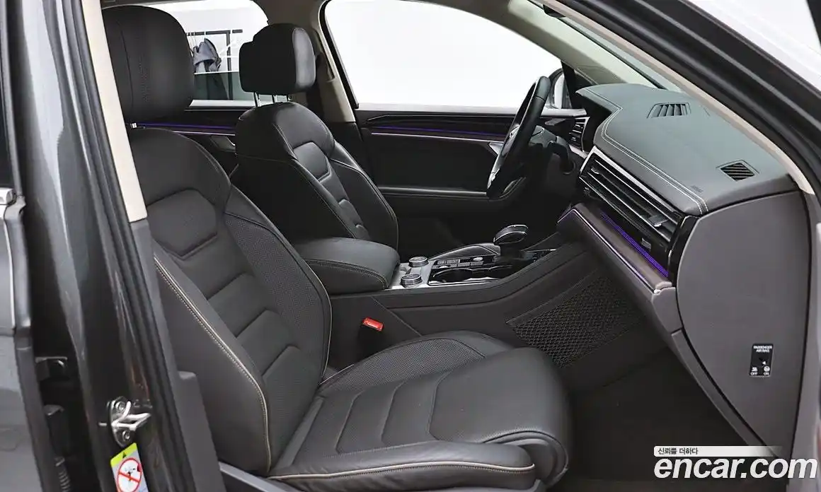 Volkswagen Touareg 2021 3.0 гидро в Москве № 334498, фото 19