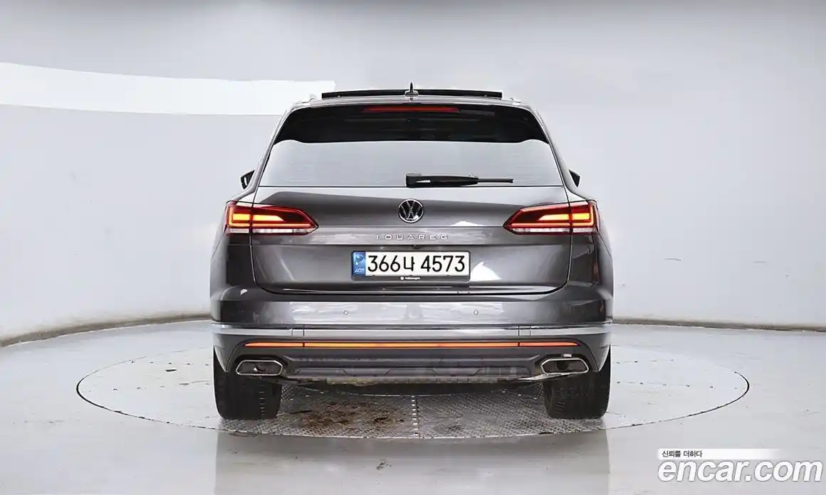 Volkswagen Touareg 2021 3.0 гидро в Москве № 334498, фото 3