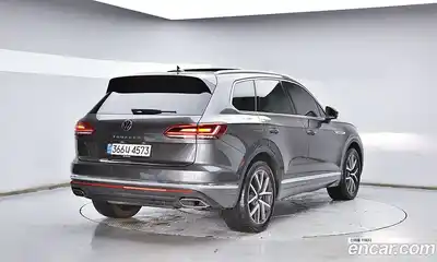 Volkswagen Touareg 2021 3.0 гидро в Москве № 334498, миниатюра 4
