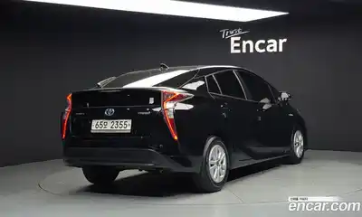 Toyota Prius 2017 1.8 гидро в Москве № 335011, миниатюра 2